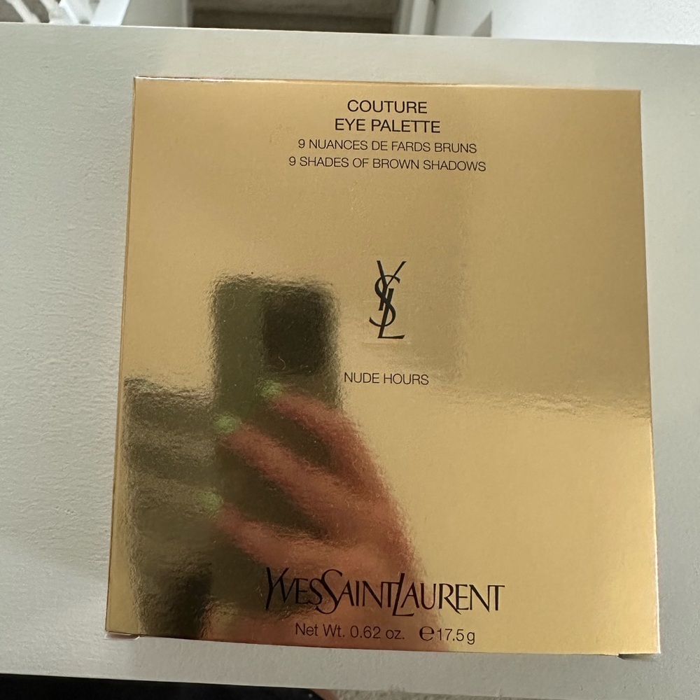 Yves Saint Laurent Warm Neutral Nine-Color Eyeshadow Palette - Browns & Taupes - Picture 5 of 7